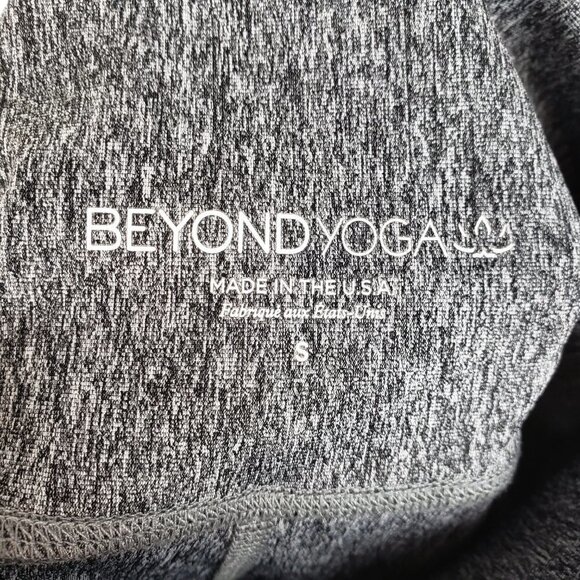 Beyond Yoga Alloy Ombre Leggings High Waisted Gray Pink Metallic Size Small - Picture 7 of 9